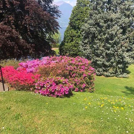 Lägenhet Villetta F1 Porto Valtravaglia