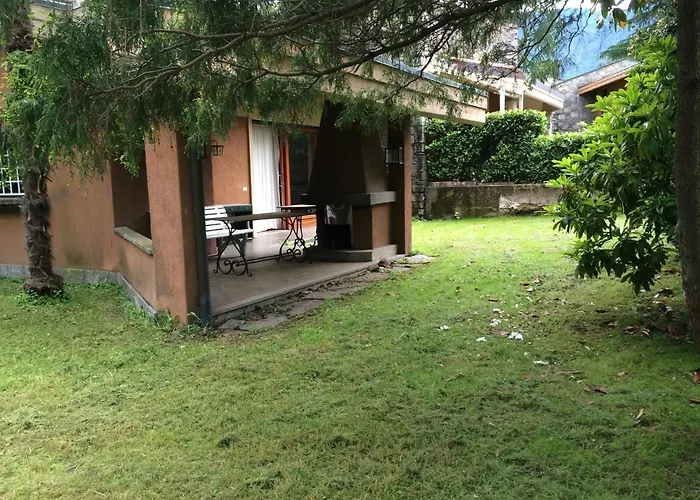 Parco Hermitage - Vila Camelia Appartement *